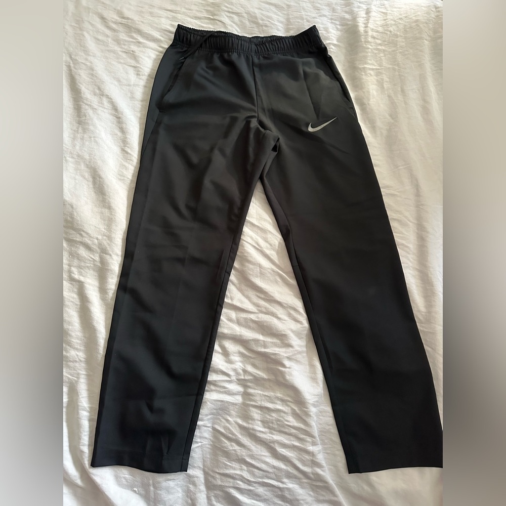 Nike Dri-FIT Black Sportswear